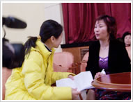 中國上海孕嬰童博覽會(huì)組委會(huì)秘書長接受上海電視臺(tái)采訪
